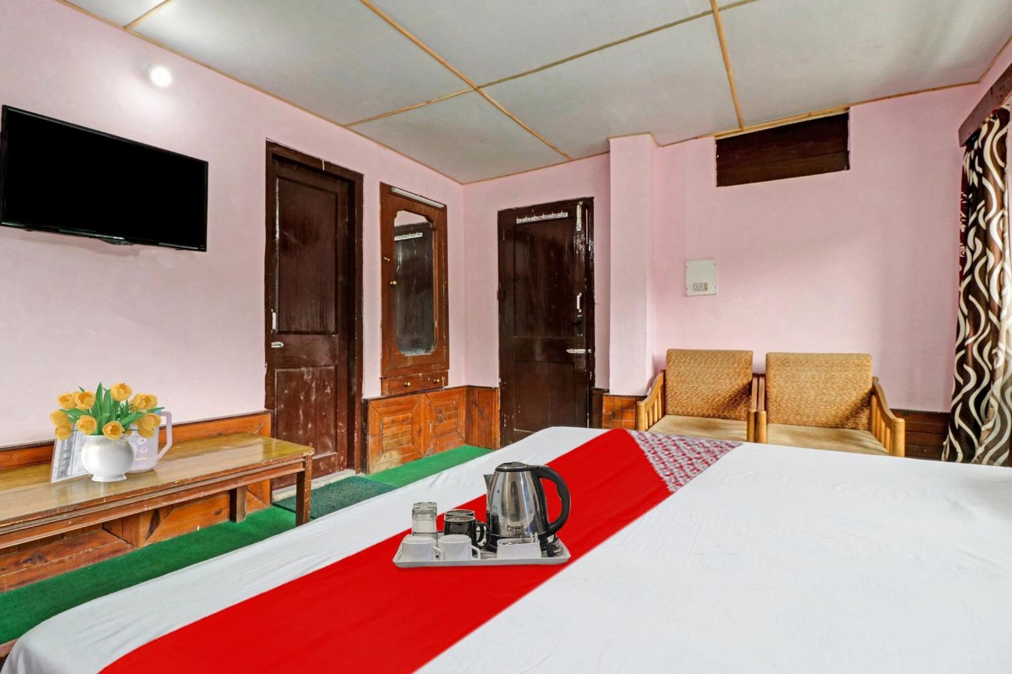 Hotel O Hema Holiday Home Manāli Kültér fotó